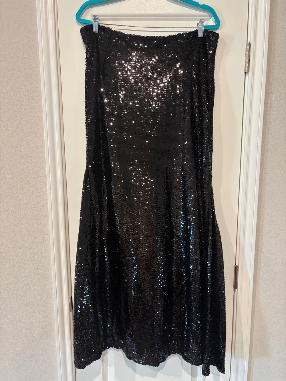 L&B Black Sequin Full A-Line Skirt